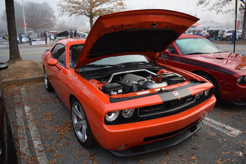 Illustration for article titled I went to Caffeine and Octane this morning and walked around some Challengers ...